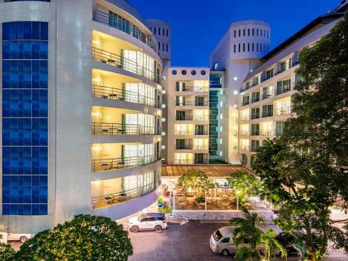 Central Pattaya Hotel | Blue Cabin Hotel Formerly A-ONE New Wing Hotel