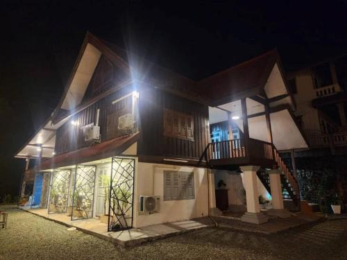 Bokeo Province Hostel | Bokeo Social and Eatery