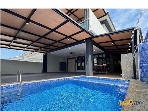Jasin Villa | Botanica Parkland Melaka Landed with Private Pool