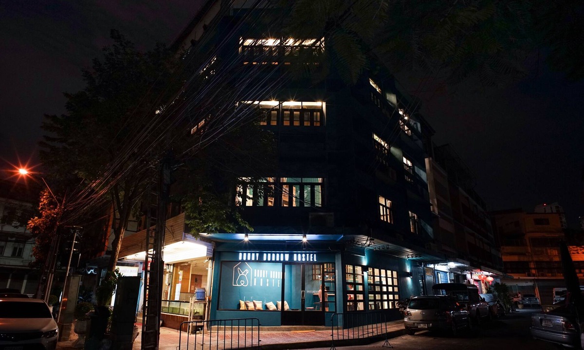 Talat Noi Hostel | Bunny Burrow Hostel