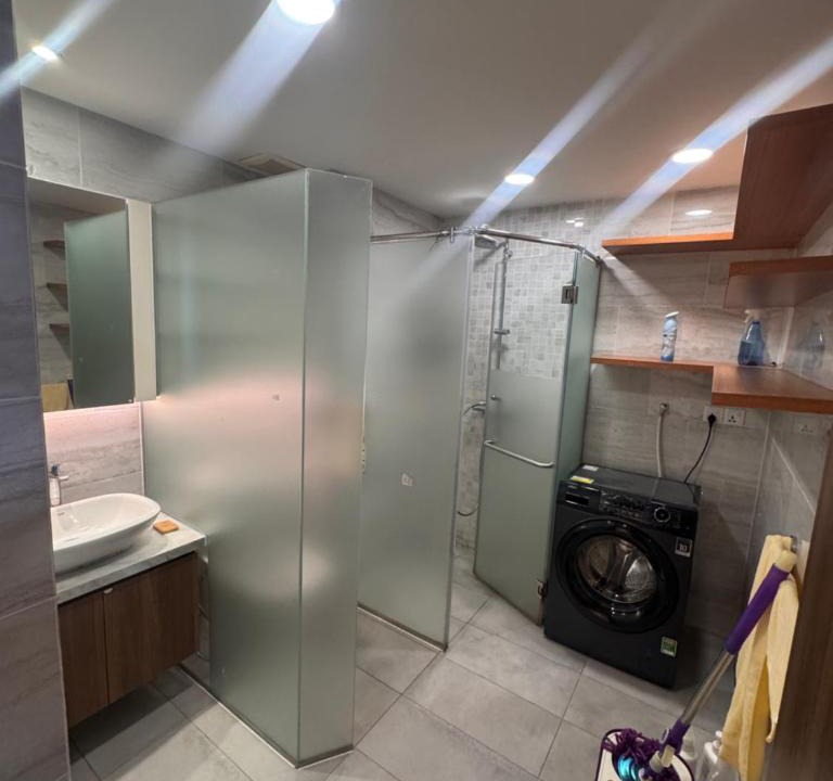 District 10 Apartment | Căn Hộ KINGDOM101