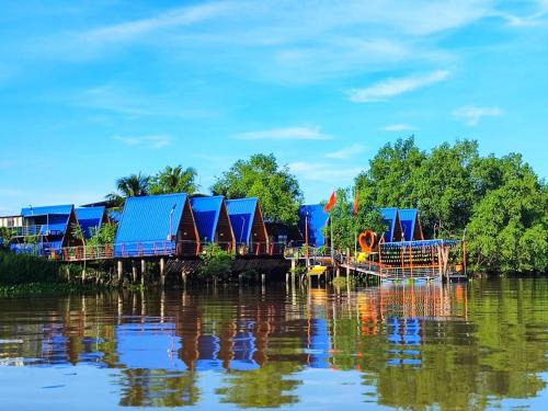 Chau Thanh Cabin | Cồn Phụng Retreats Mekong - Nature Island with Free Boat Shuttle & Fishing