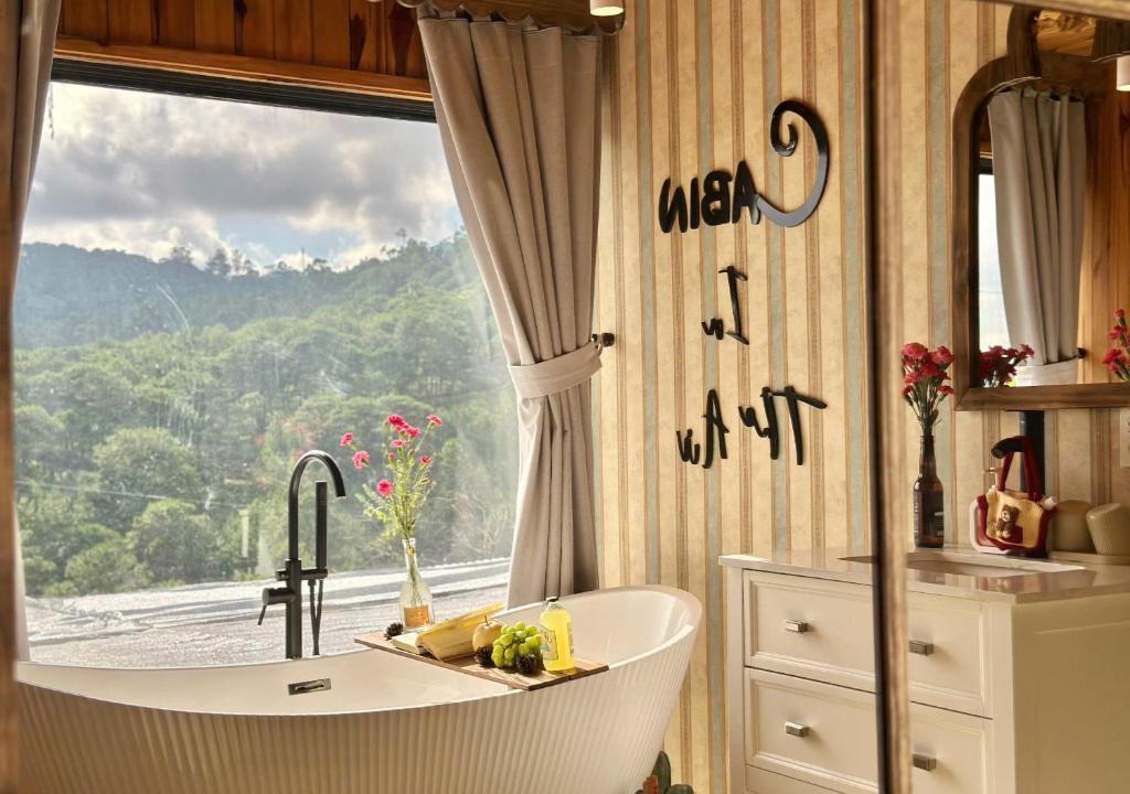 Phuong 10 Cabin | Cabin In The Air