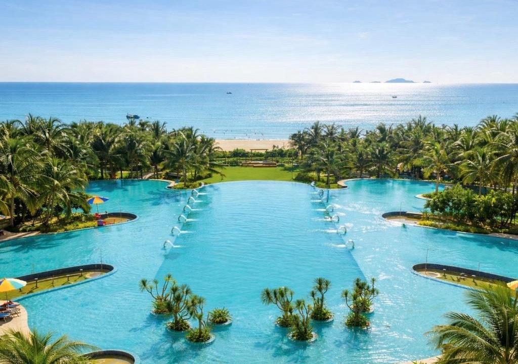 Cam Ranh Apartment | Cam Ranh Beach Resort - 5 Mins to Airport