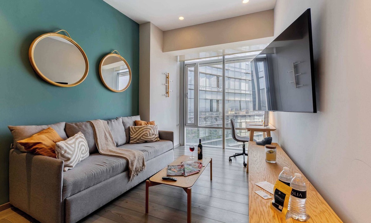 Cuauhtemoc Apartment | Capitalia | Gym & Rooftop Views of CDMX