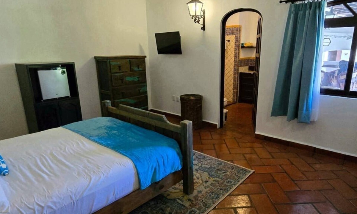 Ajijic Bed & Breakfast | Casa Caroline Bella
