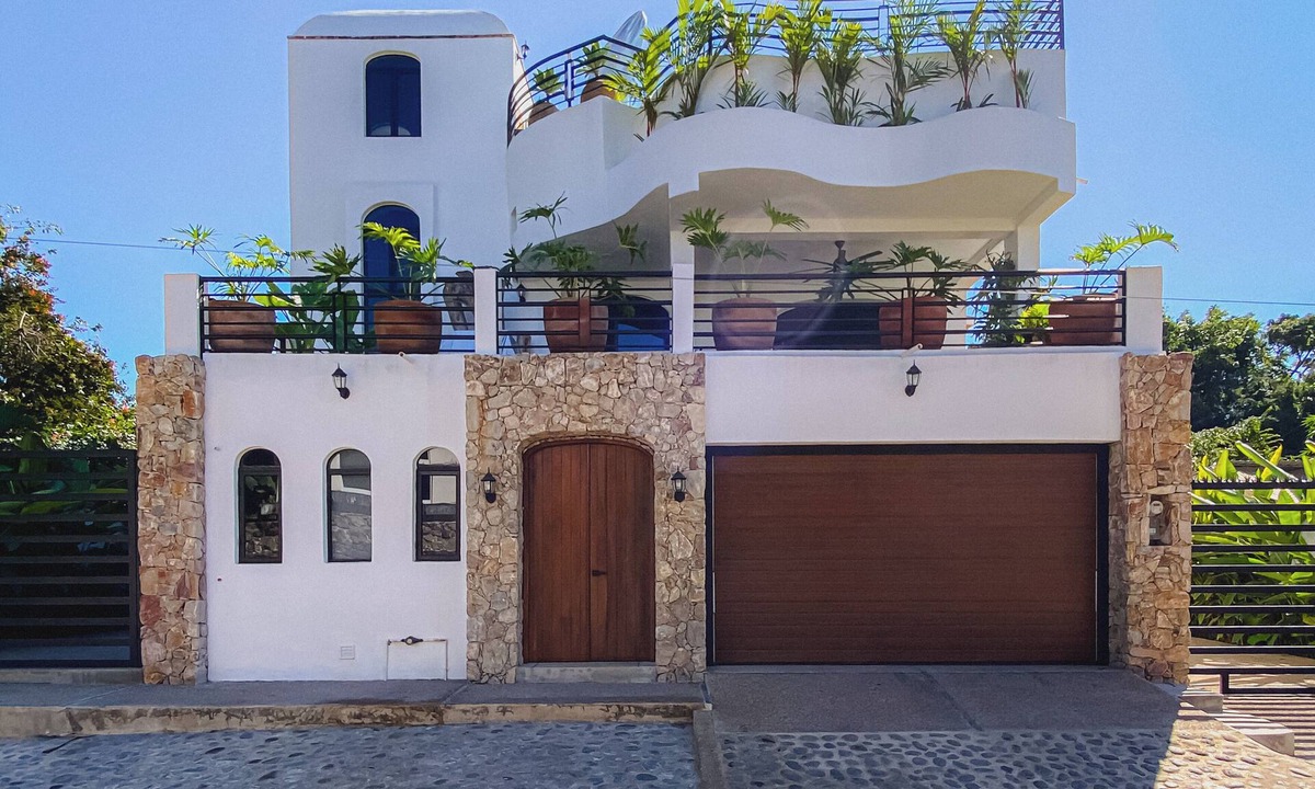 Chacala House | Casa Makai | Luxury home with rooftop (ocean view) in Chacala