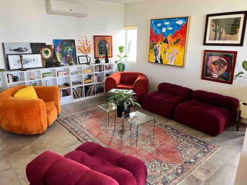 Downtown Cabo San Lucas Apartment | Casa Moderna en Zona Céntrica Ideal para Explorar Cabo