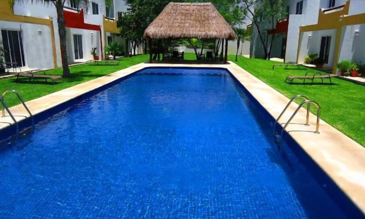 Villa Juarez House | Casa Sol 4 Bedroom Villa with pool close to the beach 380 mbps