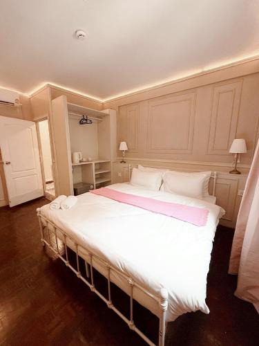 Nana Apartment | Casa Sukhumvit 11 BTS Nana - คาซ่า สุขุมวิท 11 รถไฟฟ้า นานา