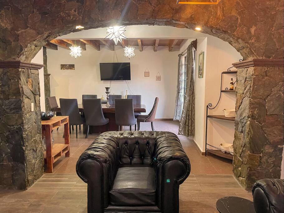 Allende House | Casa Todo