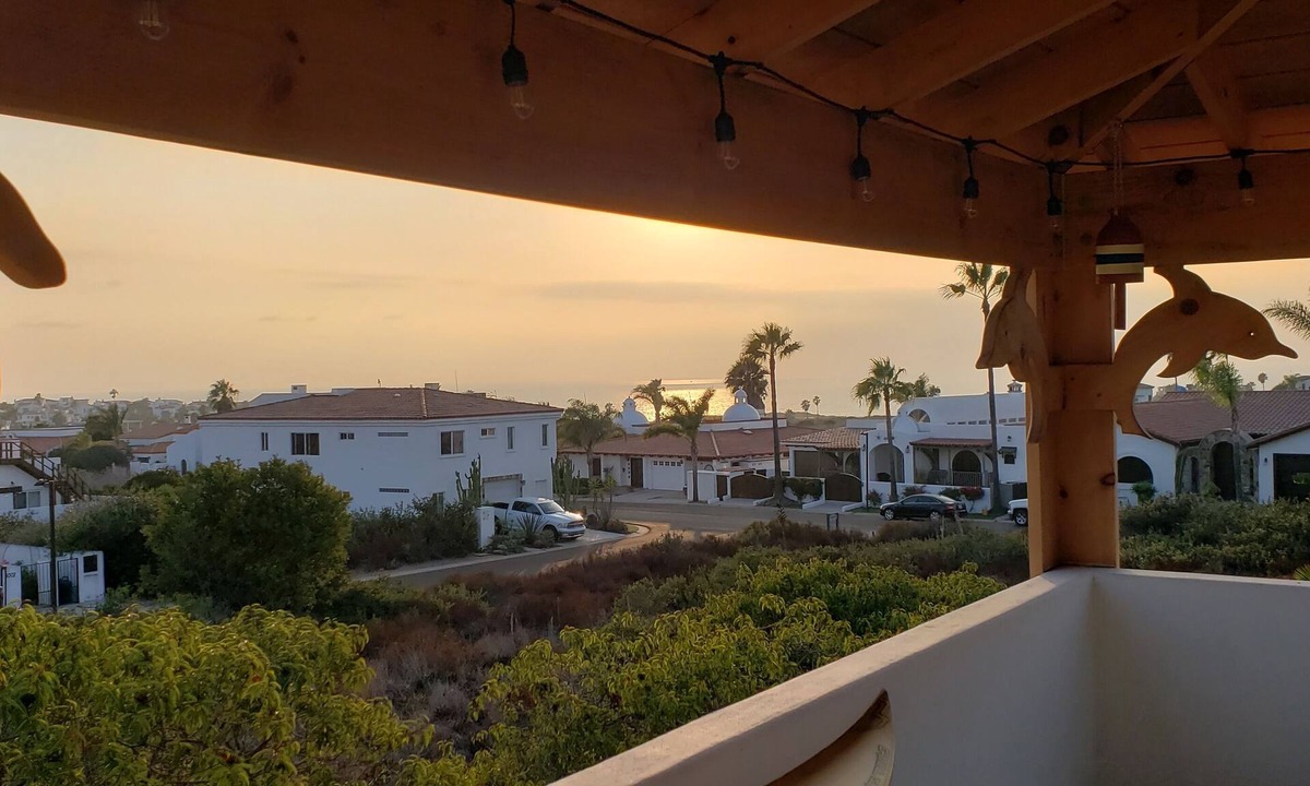 Salsipuedes House | Casa Tortugas - a Cozy, Relaxing House in a Gated Oceanfront Resort