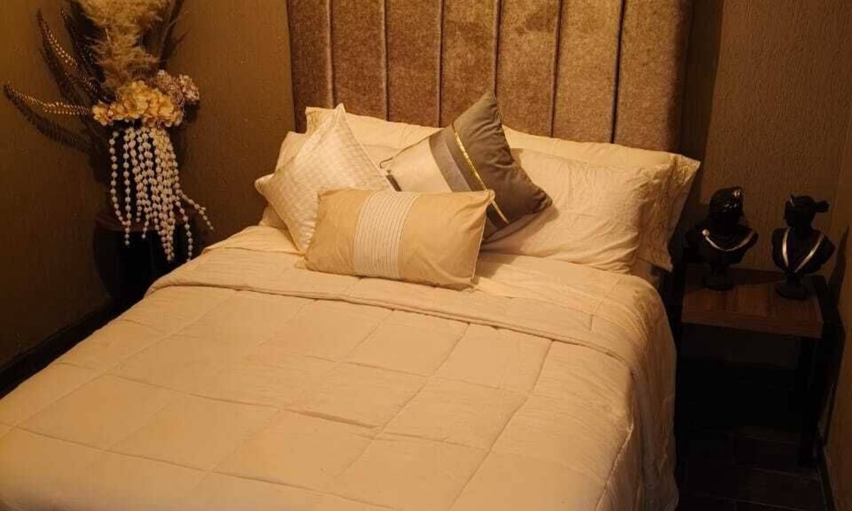 Tlajomulco de Zuniga Apartment | Casa umbral, more than just sleeping, boutique house. 20 min from the airport