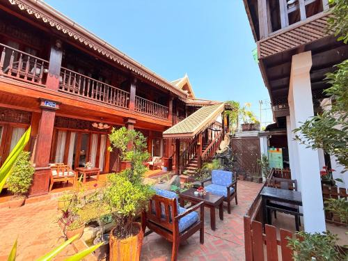 Luang Prabang Hotel | Chaluenxay Boutique Hotel & Travel