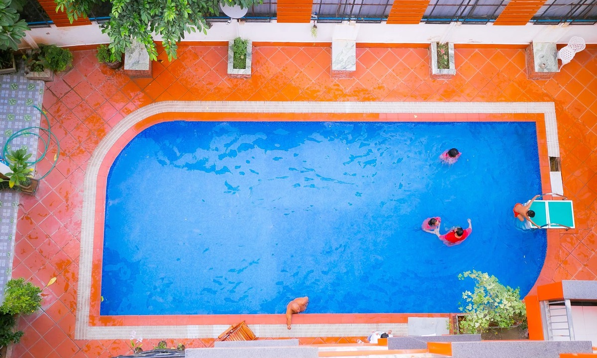 Vientiane Hotel | Champion Hotel & Pub
