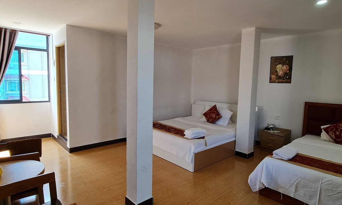 Mittakpheap Hotel | Chan&Both guesthouse