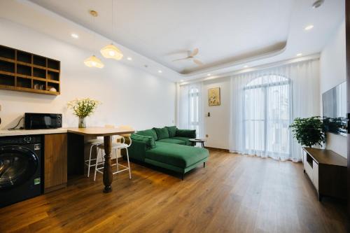 Yen Phu Apartment | Charming 1-Bedroom Apt in the Heart of Tay Ho 601