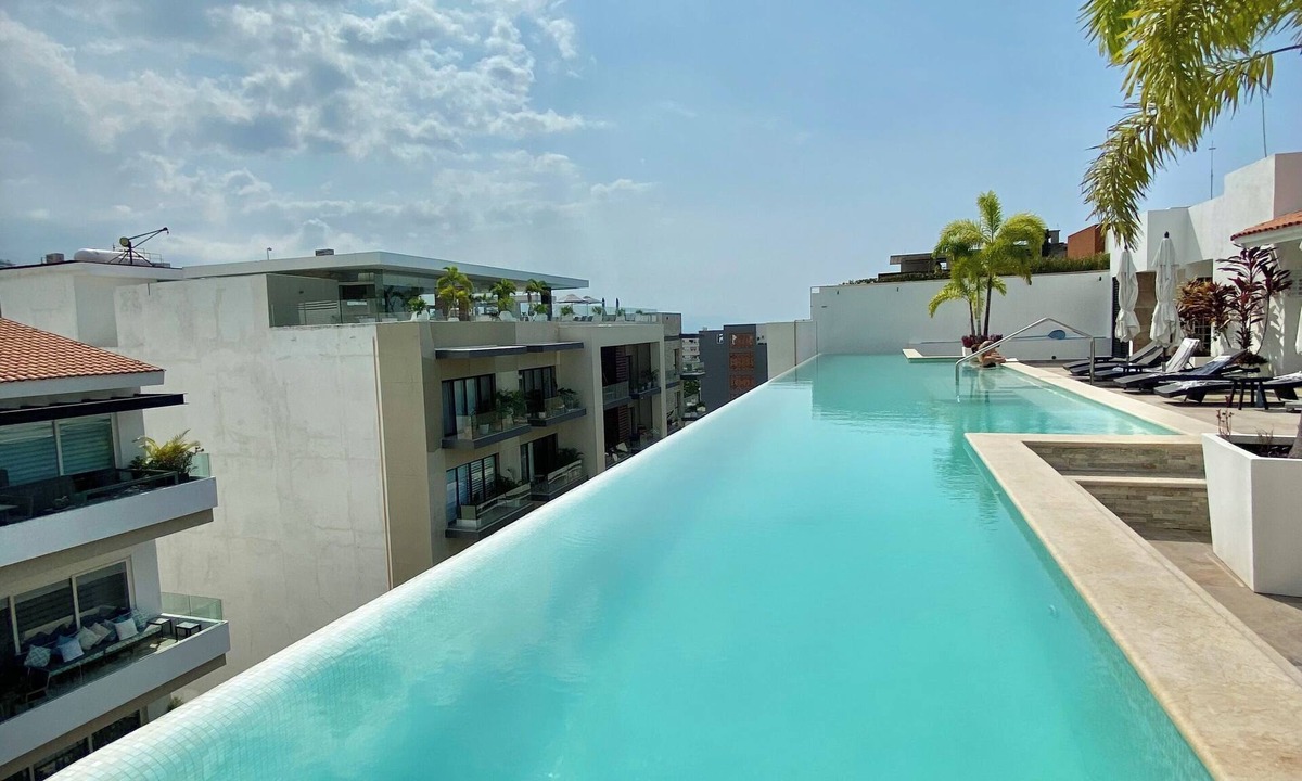Colonia 5 de Diciembre Apartment | Charming 2-bedroom apartment with AC, WiFi in beautiful Puerto Vallarta