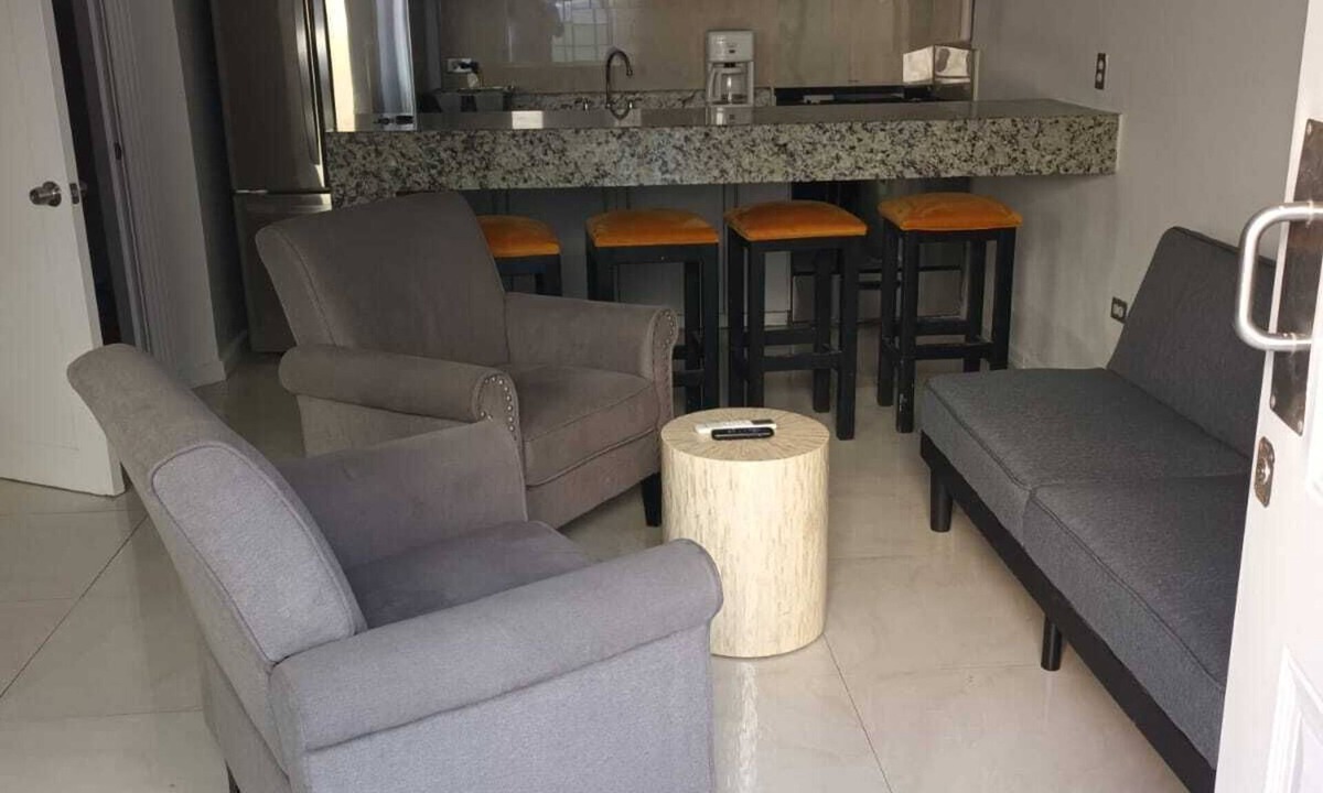 Tijuana House | Charming 2-bedroom townhome in beautiful Tijuana with AC Zona Rio secure