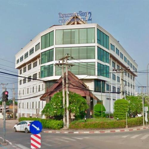 Vientiane Hotel | Cheuang Vanavong 2