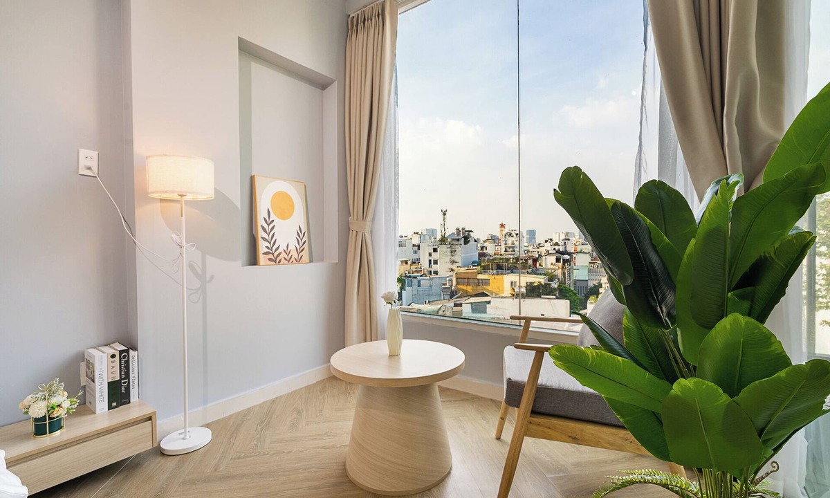 District 1 Hotel | Chill Hill Hotel & Home