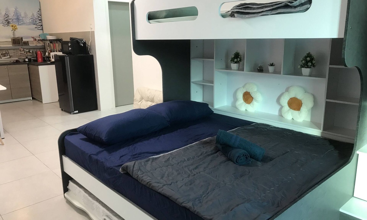 Kampung Masjid Timah Apartment | Comfy Suite Room with 1 Bedroom and 1 Living Room