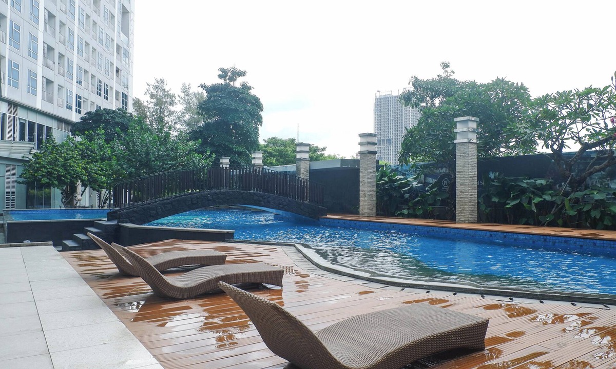 Surabaya Apartment | Compact And Comfortable Living Studio At Grand Sungkono Lagoon Apartment