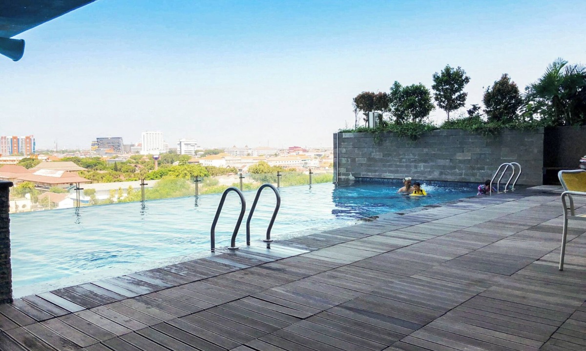 Siwalankerto Apartment | Compact And Strategic Studio At Tamansari Papilio Apartment
