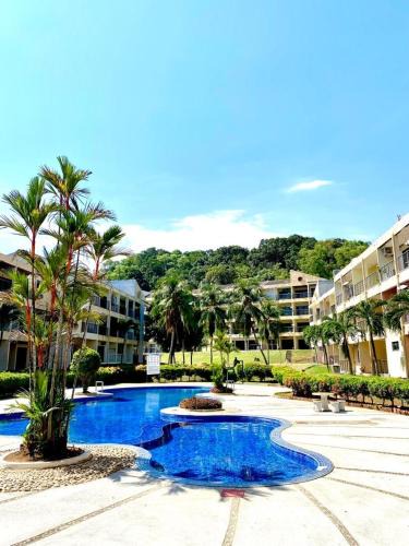 Port Dickson Apartment | Condo by the Beach Port Dickson - Forest & Poolview