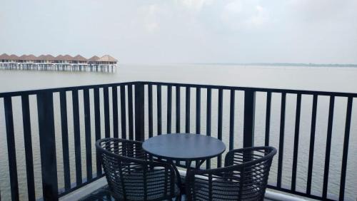 Sungai Pelek Ski Chalet | COUPLE VILLA's at GOLDEN PALM TREE RESORT