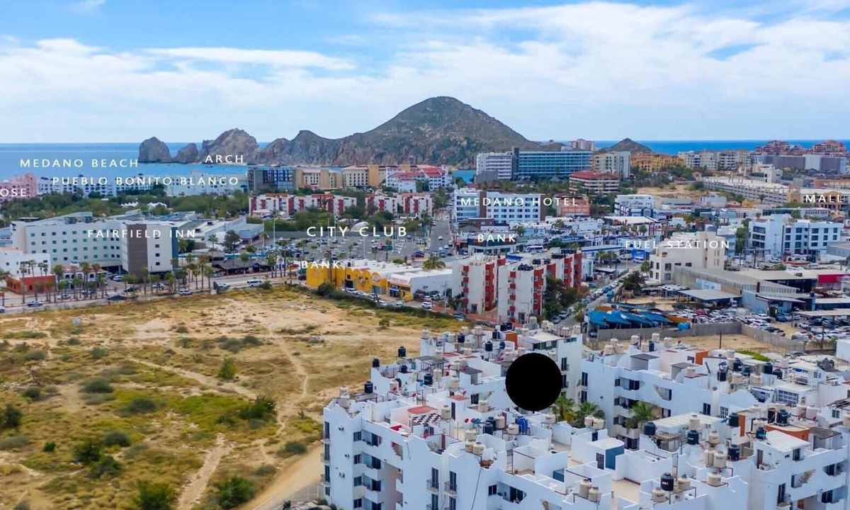 Juarez Condo | Cozy 2 Bedroom Condo in the Heart of Cabo San Lucas
