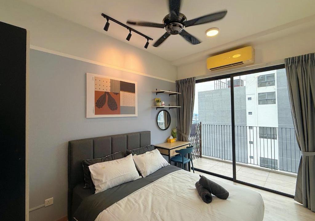 Petaling Jaya Apartment | Cozy 3BR Home, Emporis KD Near Segi Uni, IOI Mall & Thomson Hospital