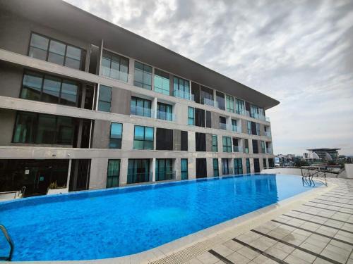 Gua Apartment | Cozy City Stay at Kuching Prime location