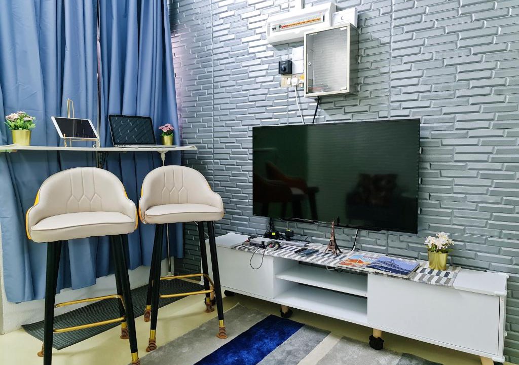 Batu Enam House | Cozy Quiet Lunas House - BKE Highway and Kulim High Tech Park