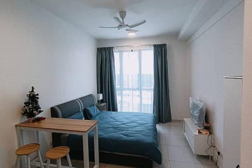 Bukit Indah Apartment | Cozy Sky Trees Bukit Indah Nflix HBO Disney l Pool B8