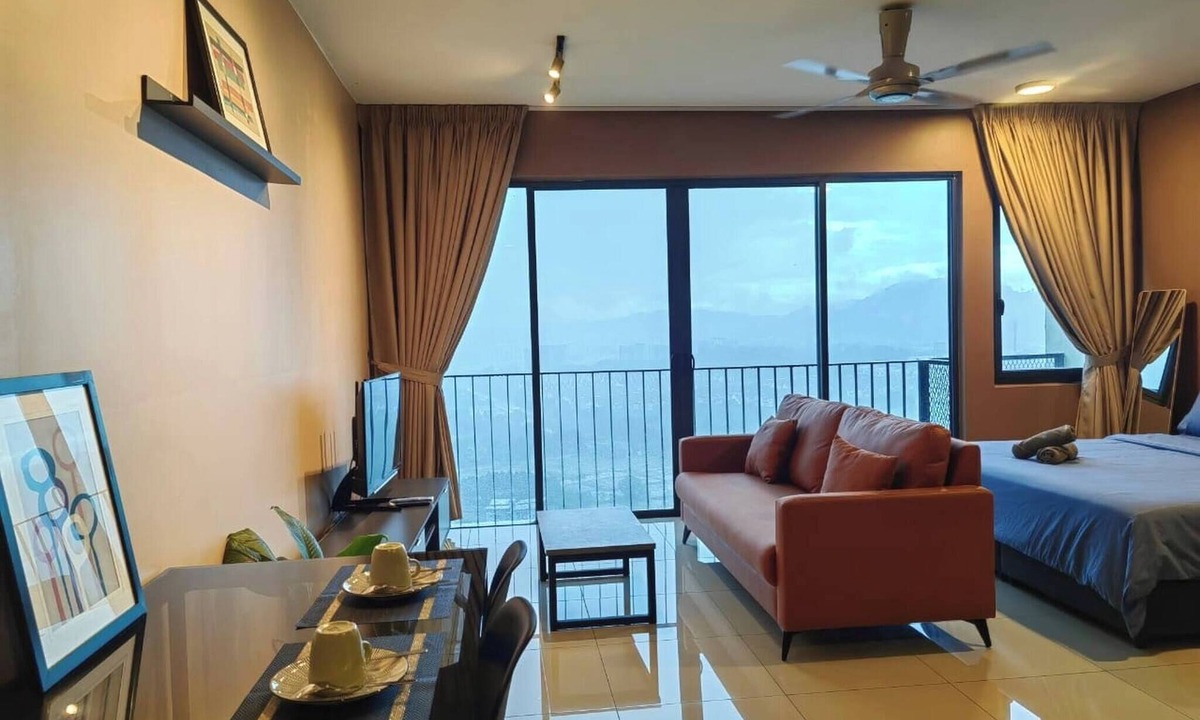 Shah Alam Apartment | Cozy Studio in Shah Alam With Mountain View