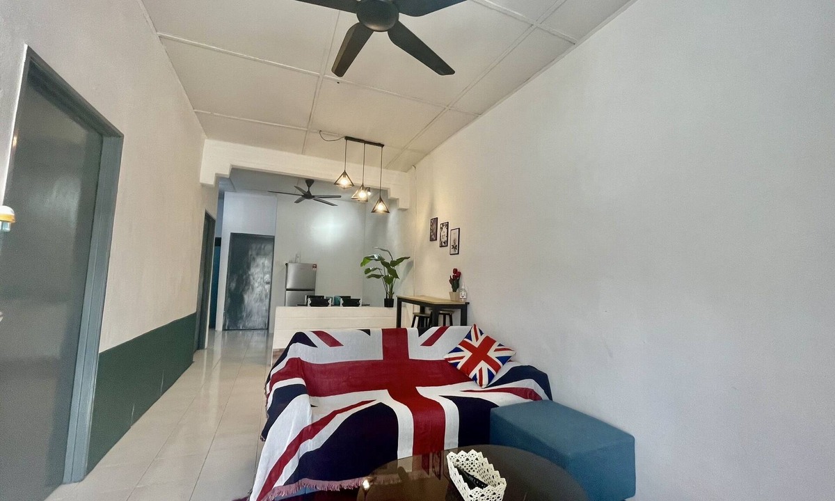 Taman Impian House | Cozy16#6pax#netflix#nearaeonalmabukitmertajam#10kmbatukawan