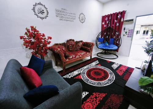 Manjung House | Cozystayz NuNa