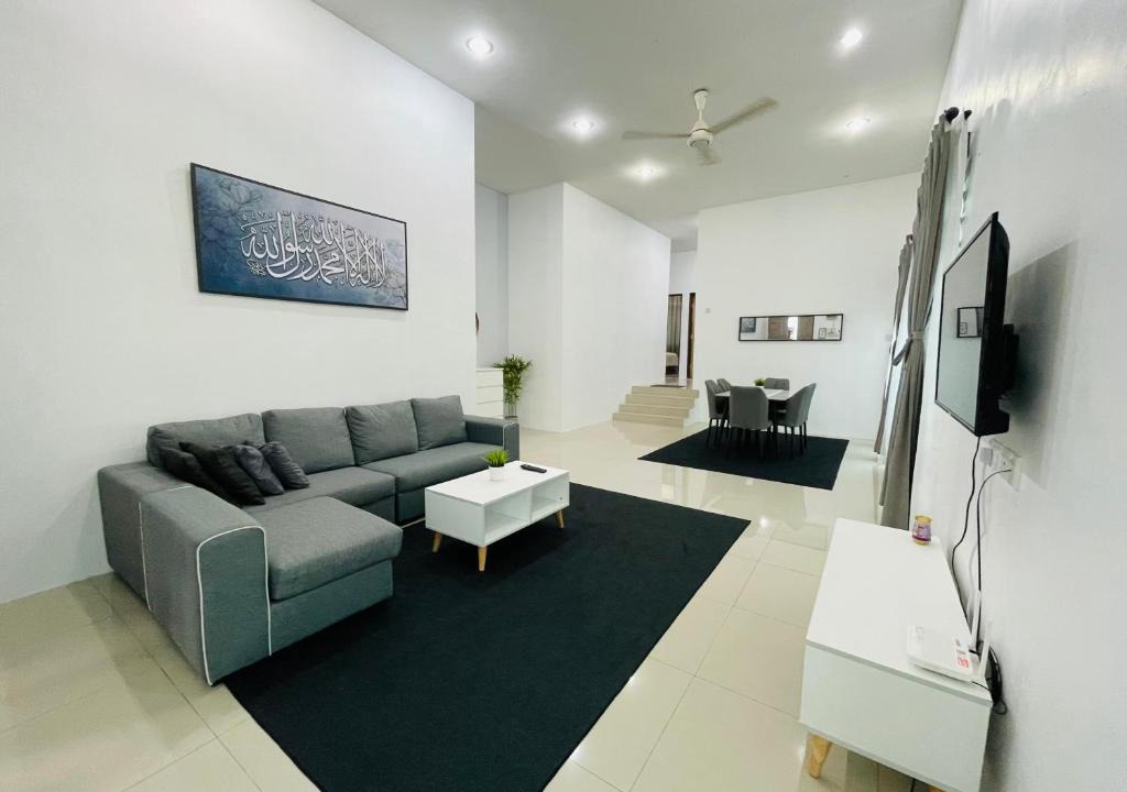 Kampung Jerlun House | D Azlin Homestay