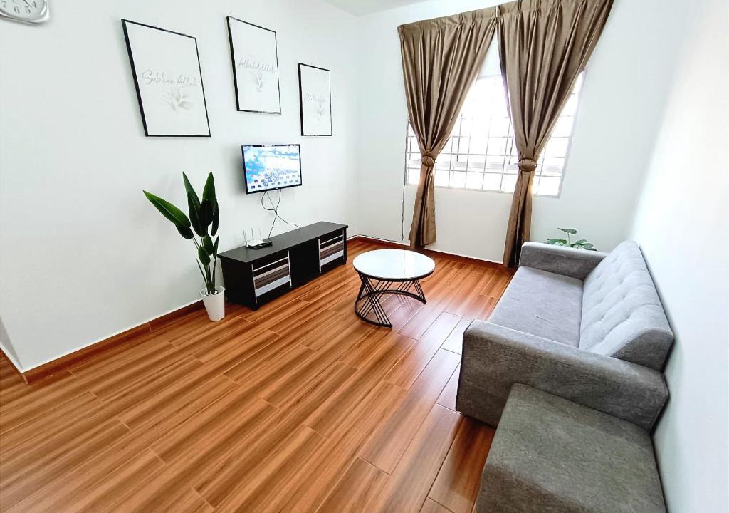 Kampung Ladang Tok Pelam Apartment | D'luna Homestay Terengganu SeaView