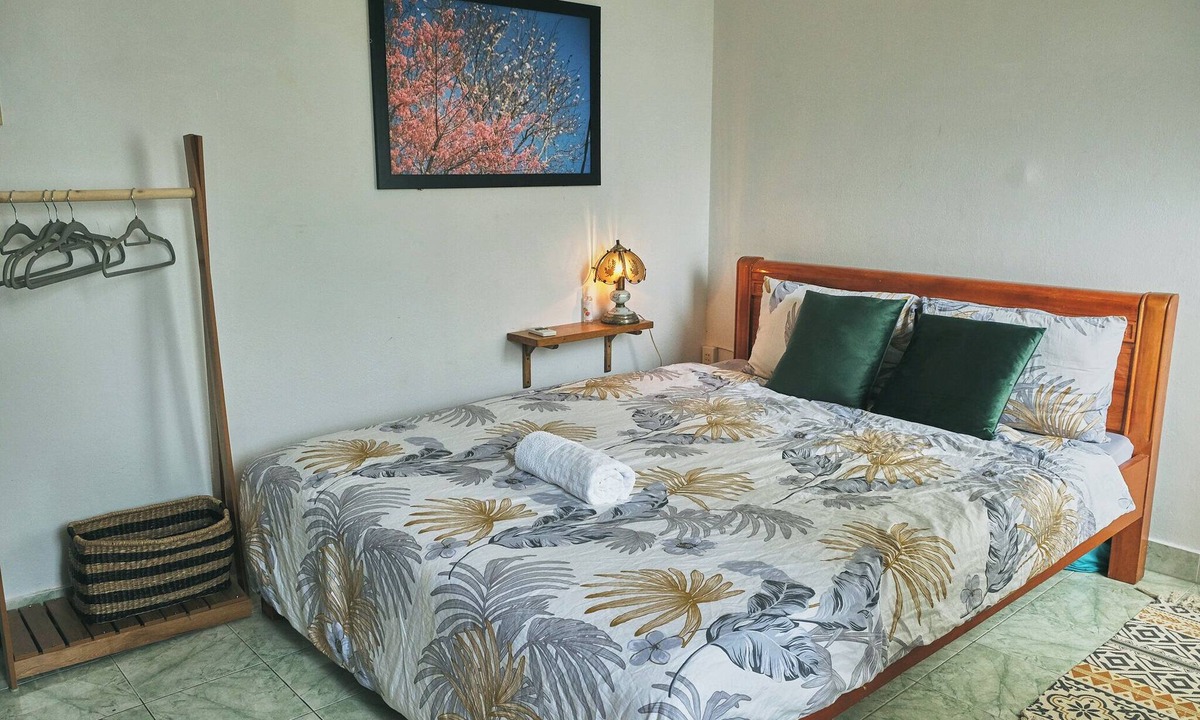 Da Kao Apartment | D1 Value: Quiet 1BR w/Balcony & Kitchen, entire apt, Pet Friendly, near Park