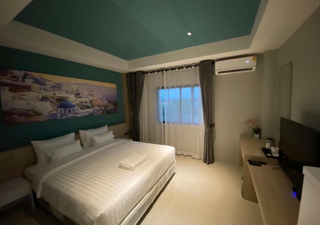 Phan Thong Hotel | D5 Gold สาขา หนองกะขะ
