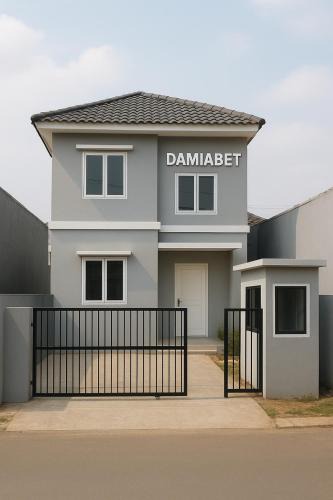 East Jakarta House | Damaibet