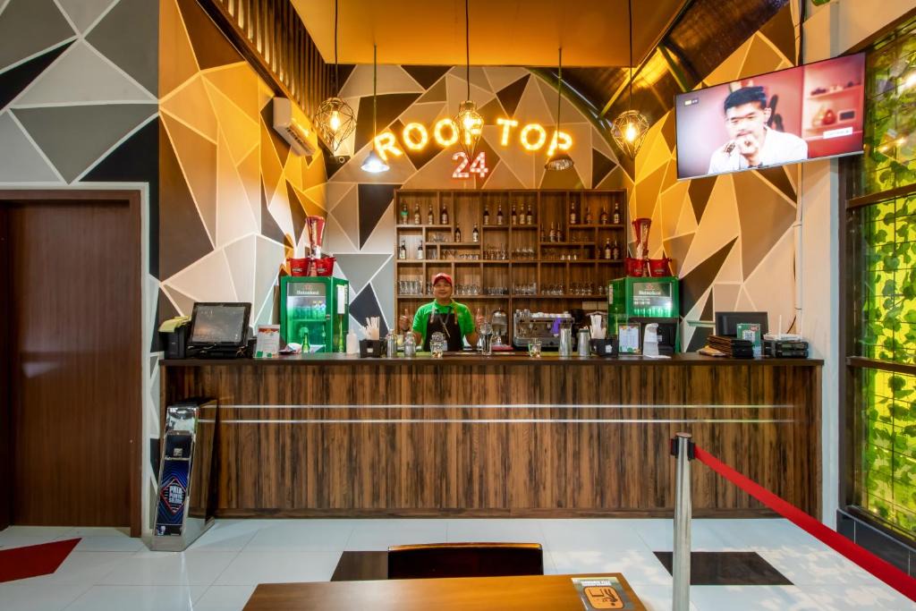 Kuningan House | De 80's Genteng Ijo