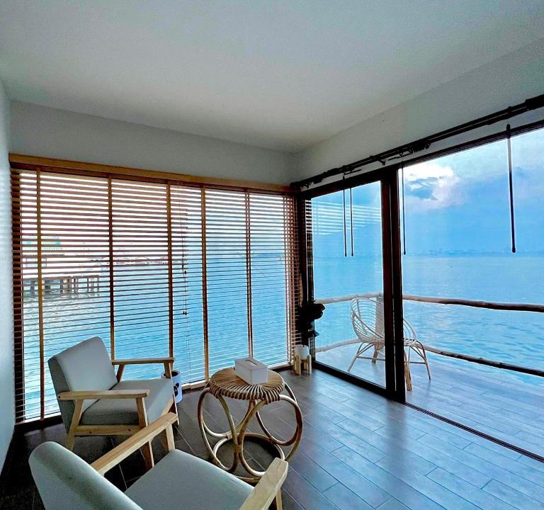 Koh Lan Hotel | De' Ocean Land เดอ โอเชี่ยนแลนด์ เกาะล้าน Pacific