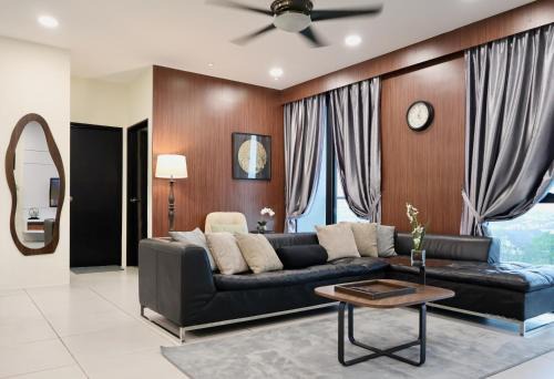 Kuching Apartment | deLOFTS Emporium - Kuching - Vacay Home