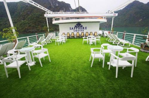 Cat Ba Hotel | Demo Cruise