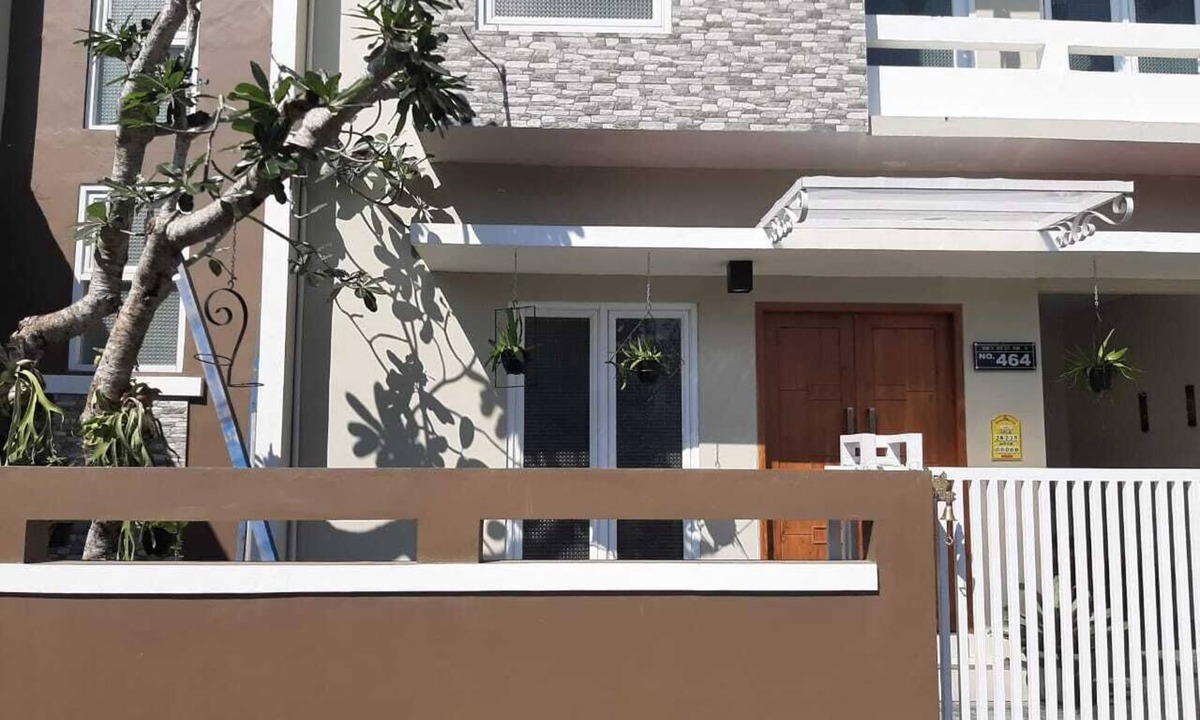 Wirobrajan House | deMulya Guesthouse, FREE motorbike and bicycle.