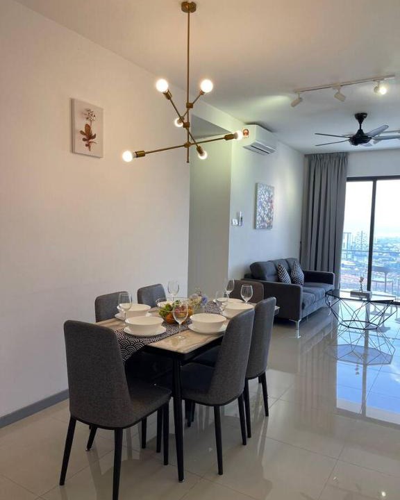 Kuala Lumpur Apartment | DesaPark MontKiara Publika Mitec Kepong Menjalara Segambut 7Pax