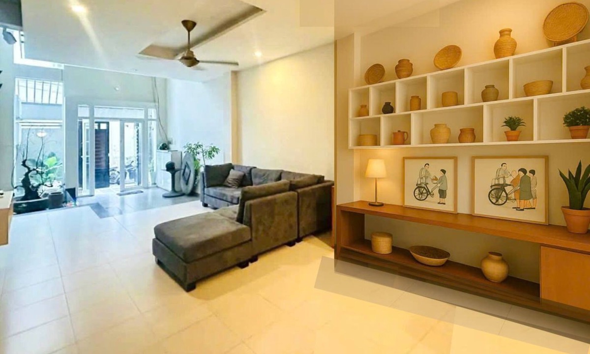 Ben Thanh House | District 1 House 4-Bedroom Oasis: Steps to Iconic Ben Thanh